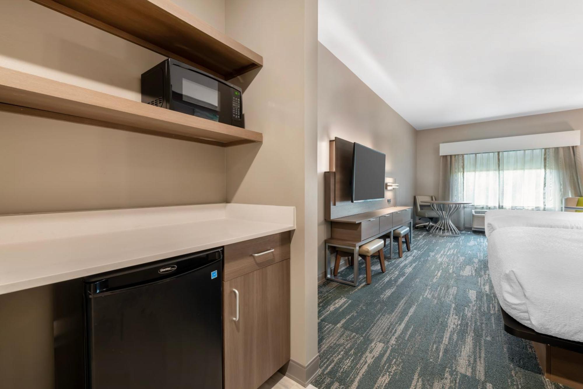 Best Western Plus Grand Rapids Mn Exterior photo