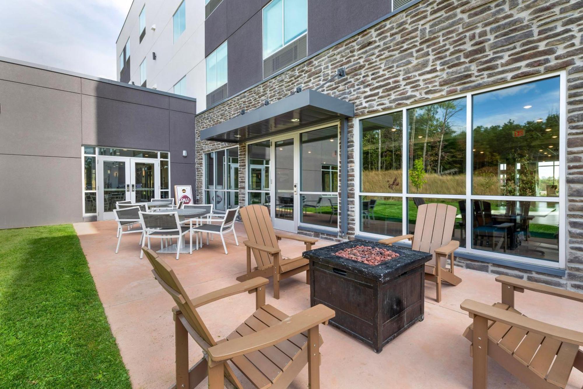 Best Western Plus Grand Rapids Mn Exterior photo