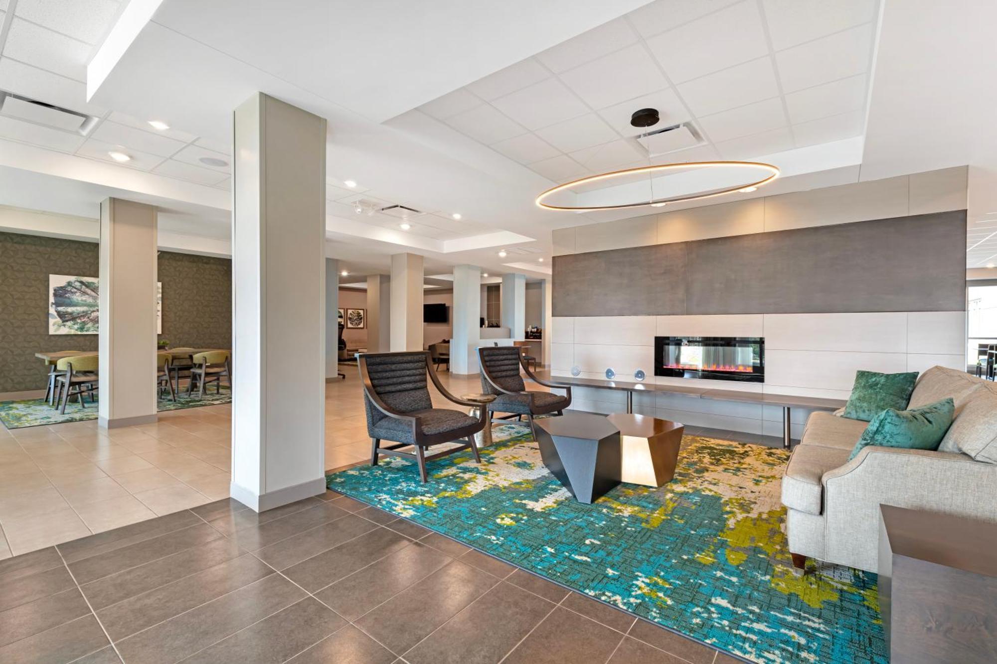 Best Western Plus Grand Rapids Mn Exterior photo